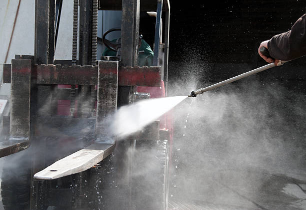 Best Roof Power Washing Services  in Orem, UT